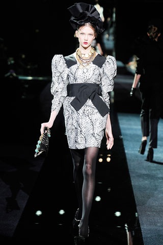 BST thu đông 2009 của Dolce & Gabbana - 21 BST thu đông 2009 của Dolce & Gabbana - 21