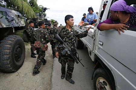 Hình ảnh từ vụ thảm sát bầu cử kinh hoàng ở Philippines - 14