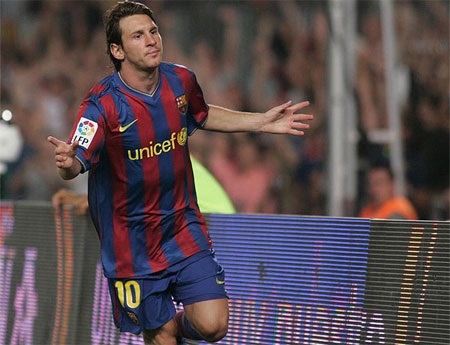 Những khoảnh khắc đáng nhớ của Messi năm 2009 - 6 Những khoảnh khắc đáng nhớ của Messi năm 2009 - 6