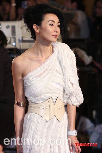 Mỹ nhân Hoa ngữ thướt tha trên thảm đỏ Kim Mã - 2
