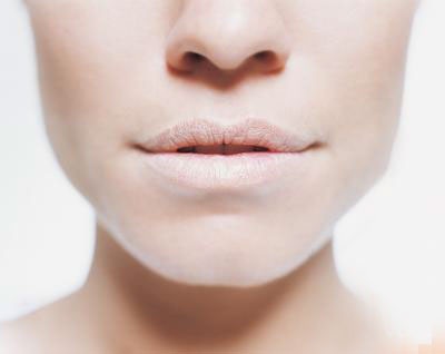 Khô miệng khi ngủ dậy, tại sao? - 1 Khô miệng khi ngủ dậy, tại sao? - 1