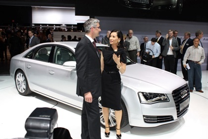 Hé lộ giá bán Audi A8 phiên bản 2011 - 12