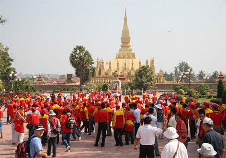 CĐV cầu chúc cho U23 Việt Nam đánh bại Thái Lan - 4