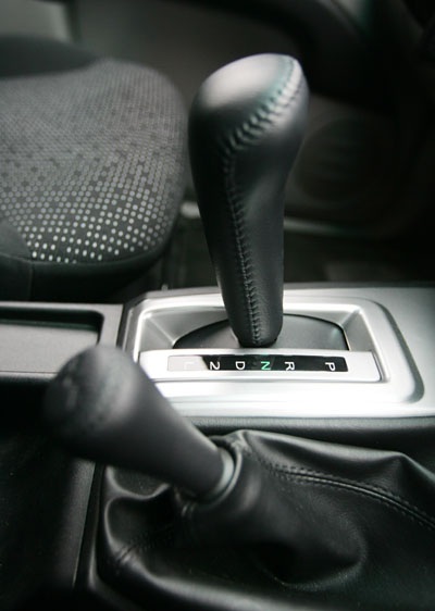 Triton 2010 chính thức đến với khách hàng Việt Nam - 8 Triton 2010 chính thức đến với khách hàng Việt Nam - 8