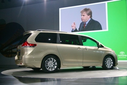 Toyota Sienna thế hệ mới - Tiện dụng và thiết thực - 5 Toyota Sienna thế hệ mới - Tiện dụng và thiết thực - 5