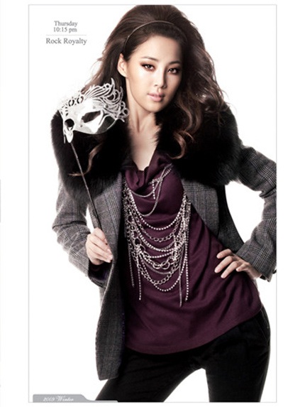 Han Ji Hye duyên dáng với thời trang Blue Pepe - 30