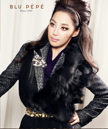 Han Ji Hye duyên dáng với thời trang Blue Pepe - 15