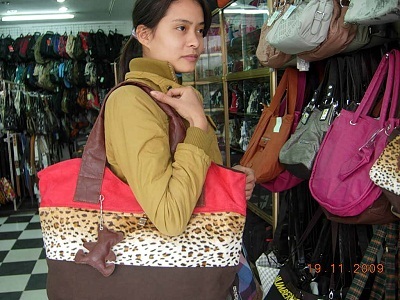Thế Giới Túi: Đẹp hơn, tự tin hơn cho giới trẻ - 2 Thế Giới Túi: Đẹp hơn, tự tin hơn cho giới trẻ - 2