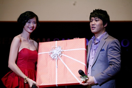 Cha Tae Hyun “mê” phở Việt Nam - 8 Cha Tae Hyun “mê” phở Việt Nam - 8