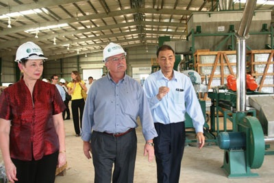 Nhà máy xử lý chất thải rắn hiện đại nhất Đông Nam Á sắp hoạt động - 1