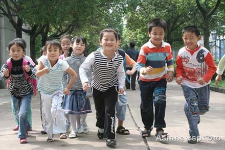Phụ huynh hoang mang về các vụ học sinh bị bắt cóc - 1 Phụ huynh hoang mang về các vụ học sinh bị bắt cóc - 1