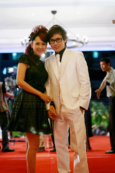 Rộn ràng lễ khai mạc LHP Việt Nam lần thứ 16 - 14