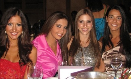 Thí sinh Hoa hậu thế giới đón Giáng Sinh sớm - 13