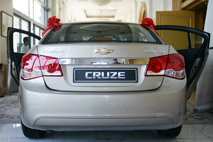Chevrolet Cruze - Xe mới GM Daewoo tại Việt Nam - 9 Chevrolet Cruze - Xe mới GM Daewoo tại Việt Nam - 9