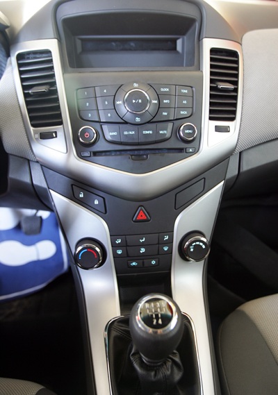 Chevrolet Cruze - Xe mới GM Daewoo tại Việt Nam - 7 Chevrolet Cruze - Xe mới GM Daewoo tại Việt Nam - 7