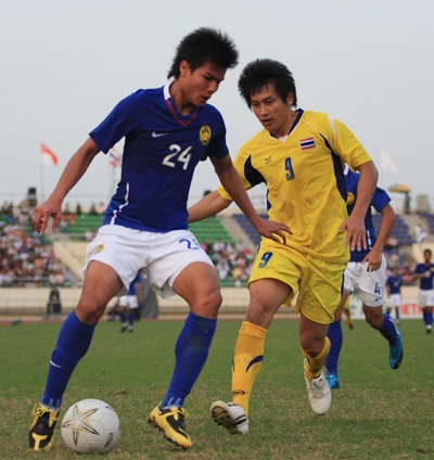 U23 Malaysia loại Thái Lan khỏi bán kết SEA Games 25 - 1 U23 Malaysia loại Thái Lan khỏi bán kết SEA Games 25 - 1