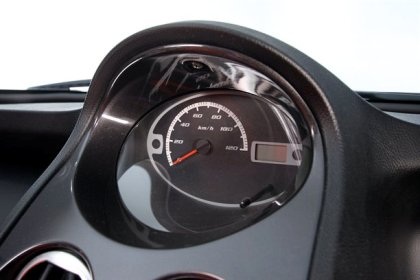 Cận cảnh Tata Nano phiên bản châu Âu - 7 Cận cảnh Tata Nano phiên bản châu Âu - 7