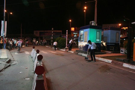 Vụ tai nạn thương tâm và sự thoát chết kì diệu của một bé trai - 2