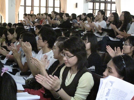 Hào hứng nghe Phó Thủ tướng giảng bài - 2 Hào hứng nghe Phó Thủ tướng giảng bài - 2