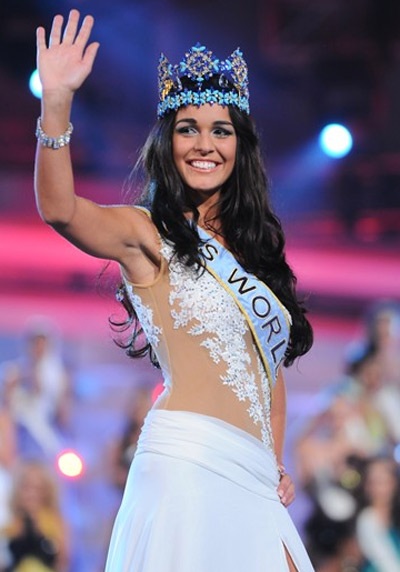 Váy tân Hoa hậu Thế giới “hao hao” váy Á hậu Hoàn vũ 2008 - 10