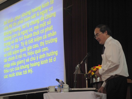 Hào hứng nghe Phó Thủ tướng giảng bài - 1 Hào hứng nghe Phó Thủ tướng giảng bài - 1