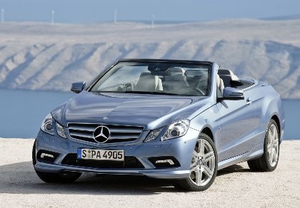 Hình ảnh chính thức đầu tiên của E-Class mui trần - 6