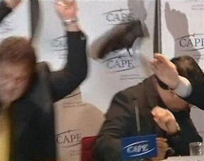 10 câu chuyện hi hữu trên chính trường thế giới năm 2009 - 10 10 câu chuyện hi hữu trên chính trường thế giới năm 2009 - 10