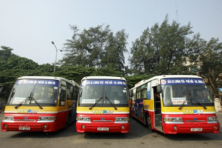 Hà Nội thử nghiệm 6 tuyến xe buýt nhanh - 1 Hà Nội thử nghiệm 6 tuyến xe buýt nhanh - 1