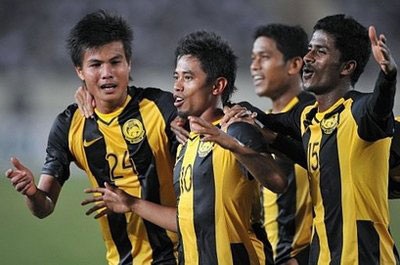 HLV Malaysia “lên gân” trước trận chung kết SEA Games 25 - 2 HLV Malaysia “lên gân” trước trận chung kết SEA Games 25 - 2