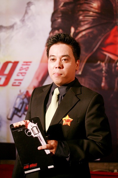 Tăng Thanh Hà nổi bật trong buổi ra mắt phim “Bẫy Rồng” - 9