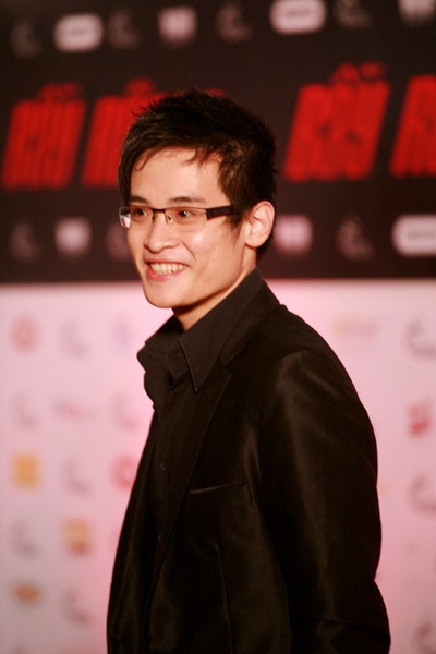 Tăng Thanh Hà nổi bật trong buổi ra mắt phim “Bẫy Rồng” - 13