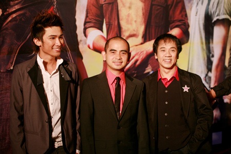 Tăng Thanh Hà nổi bật trong buổi ra mắt phim “Bẫy Rồng” - 16