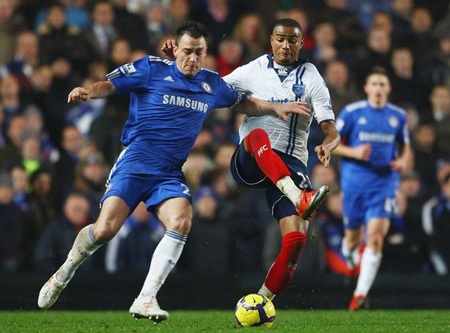 Chelsea củng cố ngôi đầu, Liverpool tìm lại chiến thắng - 1 Chelsea củng cố ngôi đầu, Liverpool tìm lại chiến thắng - 1