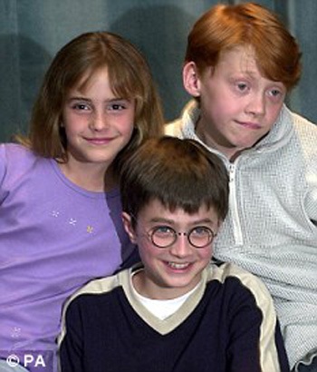 Emma Watson - Nữ diễn viên có thu nhập cao nhất trong 10 năm qua - 2