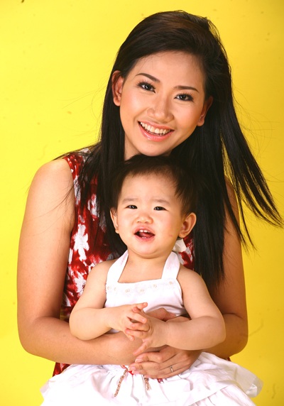 MC Mỹ Vân: “Chồng tôi nhiều lúc cũng cô đơn...” - 3 MC Mỹ Vân: “Chồng tôi nhiều lúc cũng cô đơn...” - 3