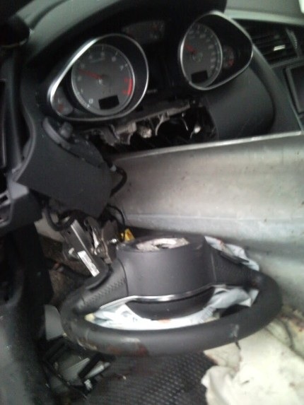 Một tai nạn thảm khốc với siêu xe Audi R8  - 4