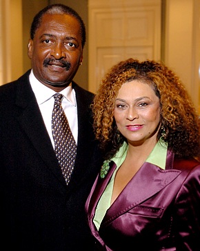 Bố mẹ Beyonce ly dị - 1