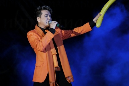 Các “sao” của giải Mai Vàng làm “nóng” đêm đông Hà Nội - 9