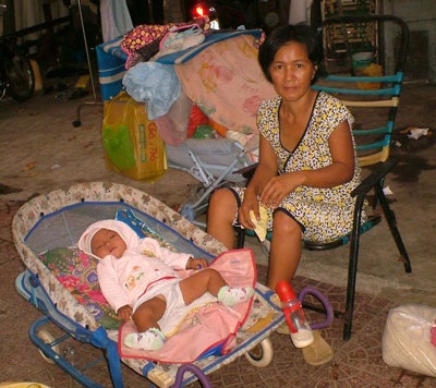Mẹ còn đây mà con khát sữa - 2 Mẹ còn đây mà con khát sữa - 2