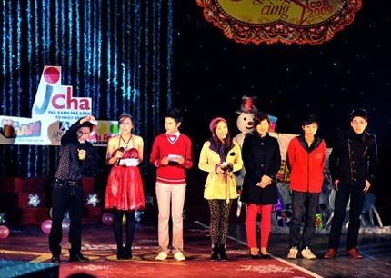 Đàm Phương Linh đăng quang HHT Icon 09 - 24 Đàm Phương Linh đăng quang HHT Icon 09 - 24