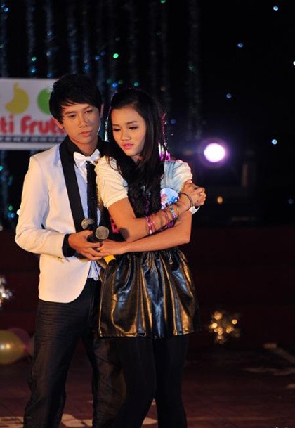 Đàm Phương Linh đăng quang HHT Icon 09 - 6 Đàm Phương Linh đăng quang HHT Icon 09 - 6