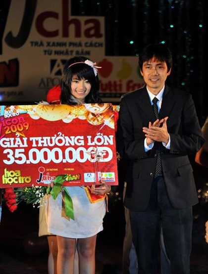 Đàm Phương Linh đăng quang HHT Icon 09 - 9 Đàm Phương Linh đăng quang HHT Icon 09 - 9