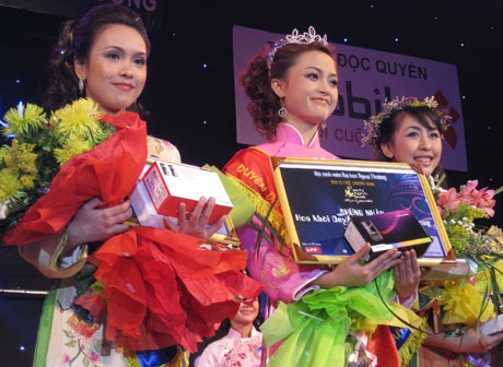 Lộ diện Hoa khôi duyên dáng ĐH Ngoại thương 2009 - 4 Lộ diện Hoa khôi duyên dáng ĐH Ngoại thương 2009 - 4