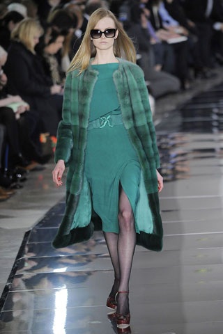 BST thu đông 2009 của Valentino - 4 BST thu đông 2009 của Valentino - 4