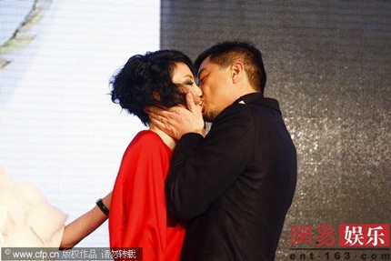 Vương Phi "sốc" trước hai nụ hôn bất ngờ - 5