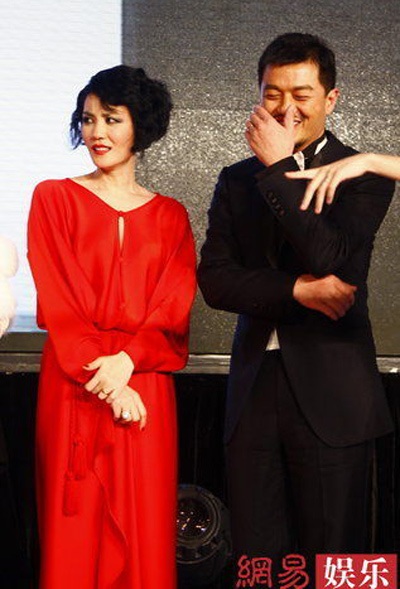 Vương Phi "sốc" trước hai nụ hôn bất ngờ - 7