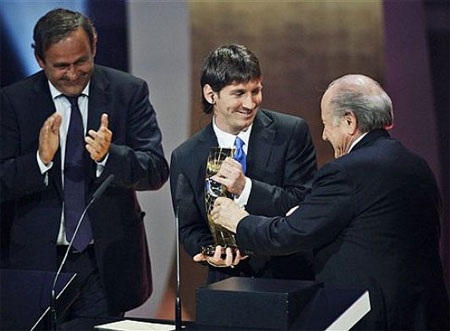 Những dấu ấn đáng nhớ của Messi năm 2009 - 12