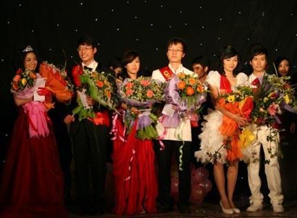 Chọn được cặp đôi tài sắc nhất khoa Đại cương - 8 Chọn được cặp đôi tài sắc nhất khoa Đại cương - 8