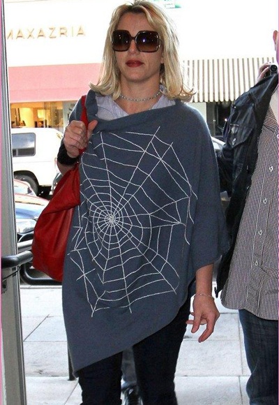 Sao và những bộ đồ kỳ dị - 13