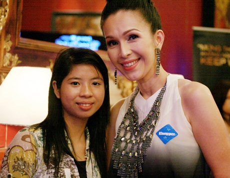 Nhiều người đẹp dự đêm “Sắc màu cuộc sống” - 3